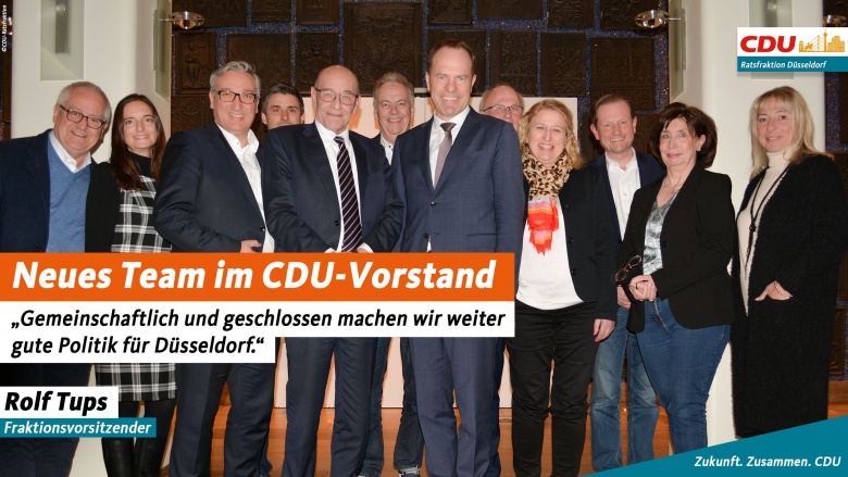 Neuer Vorstand mit OB Neuer Vorstand mit OB