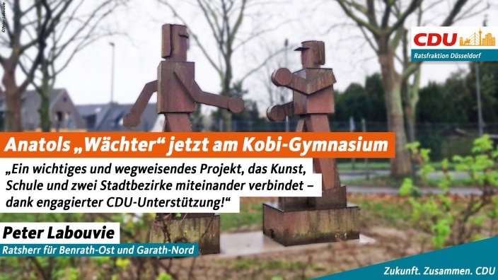 Anatols "Wächter"-Skulpturen am Kobi-Gymnasium